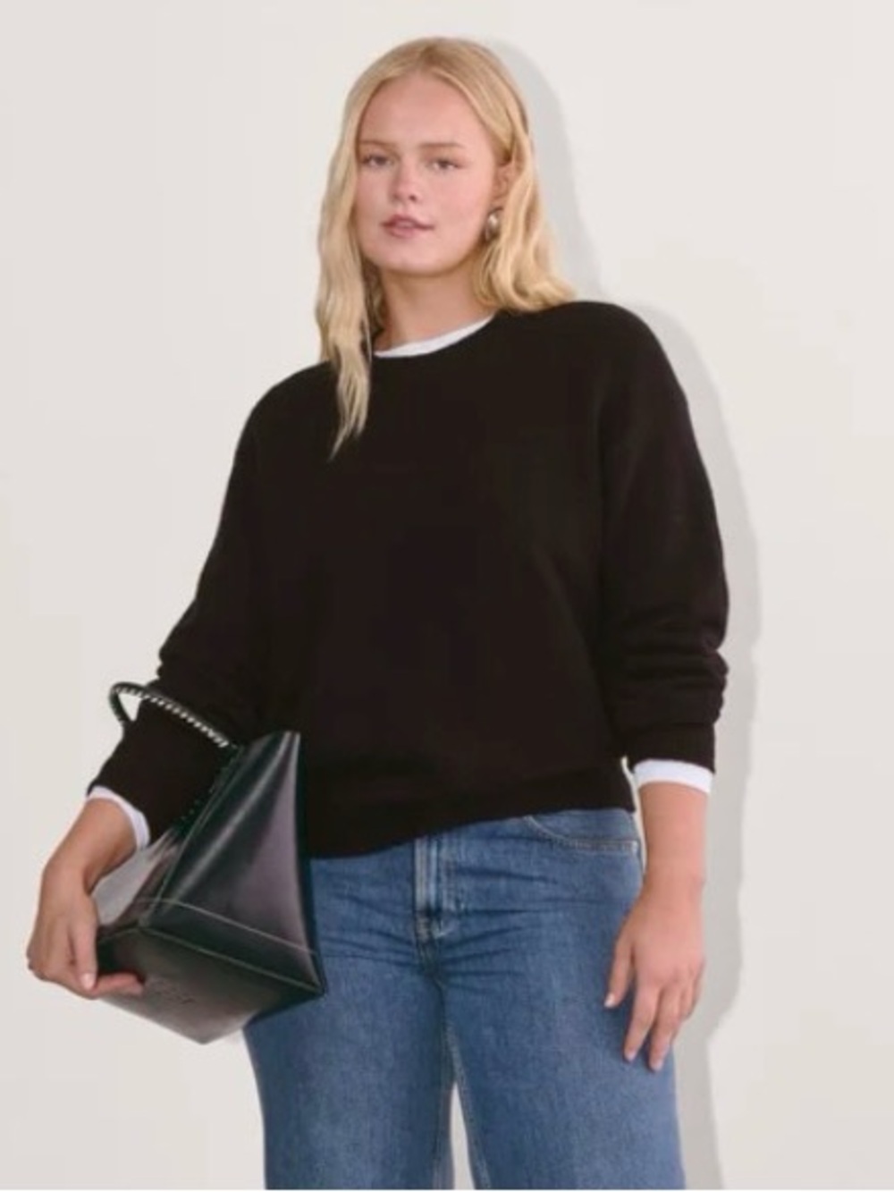 Everlane The Cocoon Crew in Plush Cotton